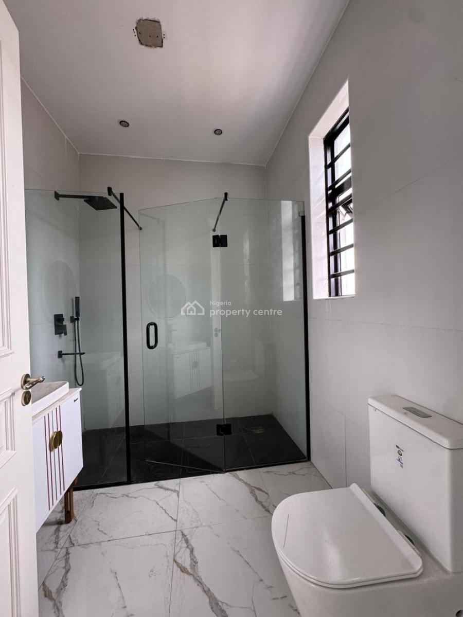 Family Friendly 5 Bedroom Detached Duplex + Bq, Gym, Pool, Rooftop, Lekki Phase 1, Lekki, Lagos, Detached Duplex for Sale