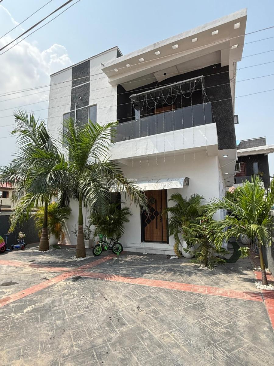 Fully Furnished / Spacious 4 Bedroom Fully Detached Duplex with Bq ,, Ajah, Lagos, Detached Duplex for Rent