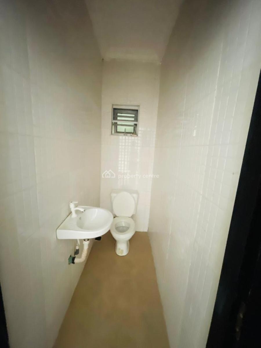 2bedroom Flat, Ikota, Lekki Phase 2, Lekki, Lagos, Flat / Apartment for Rent