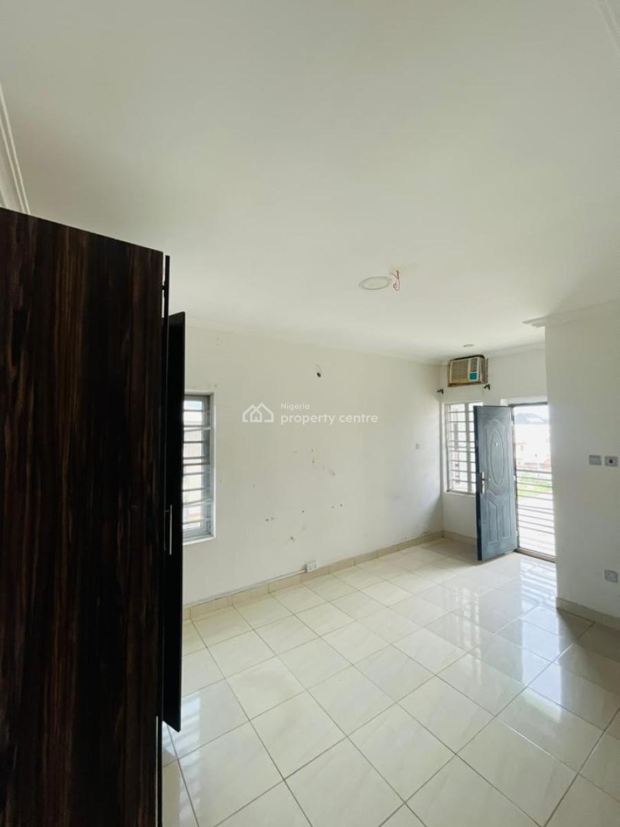 2bedroom Flat, Ikota, Lekki Phase 2, Lekki, Lagos, Flat / Apartment for Rent