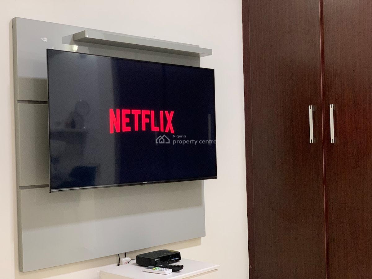 Brand New Luxury Studio Apartment, Admiralty Way, Lekki Phase 1, Lekki, Lagos, Flat / Apartment Short Let