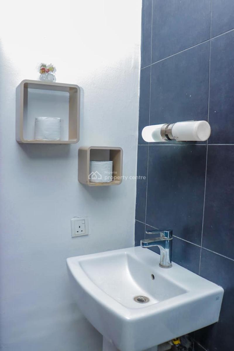 Brand New Luxury Studio Apartment, Admiralty Way, Lekki Phase 1, Lekki, Lagos, Flat / Apartment Short Let