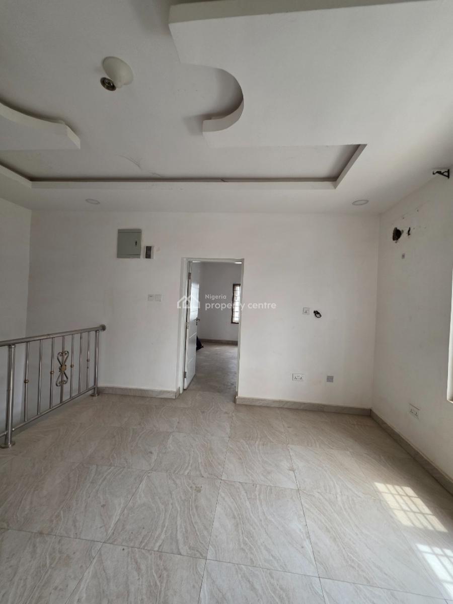 Affordable 4 Bedroom Terrace Duplex with Bq, Guzape District, Abuja, Terraced Duplex for Sale
