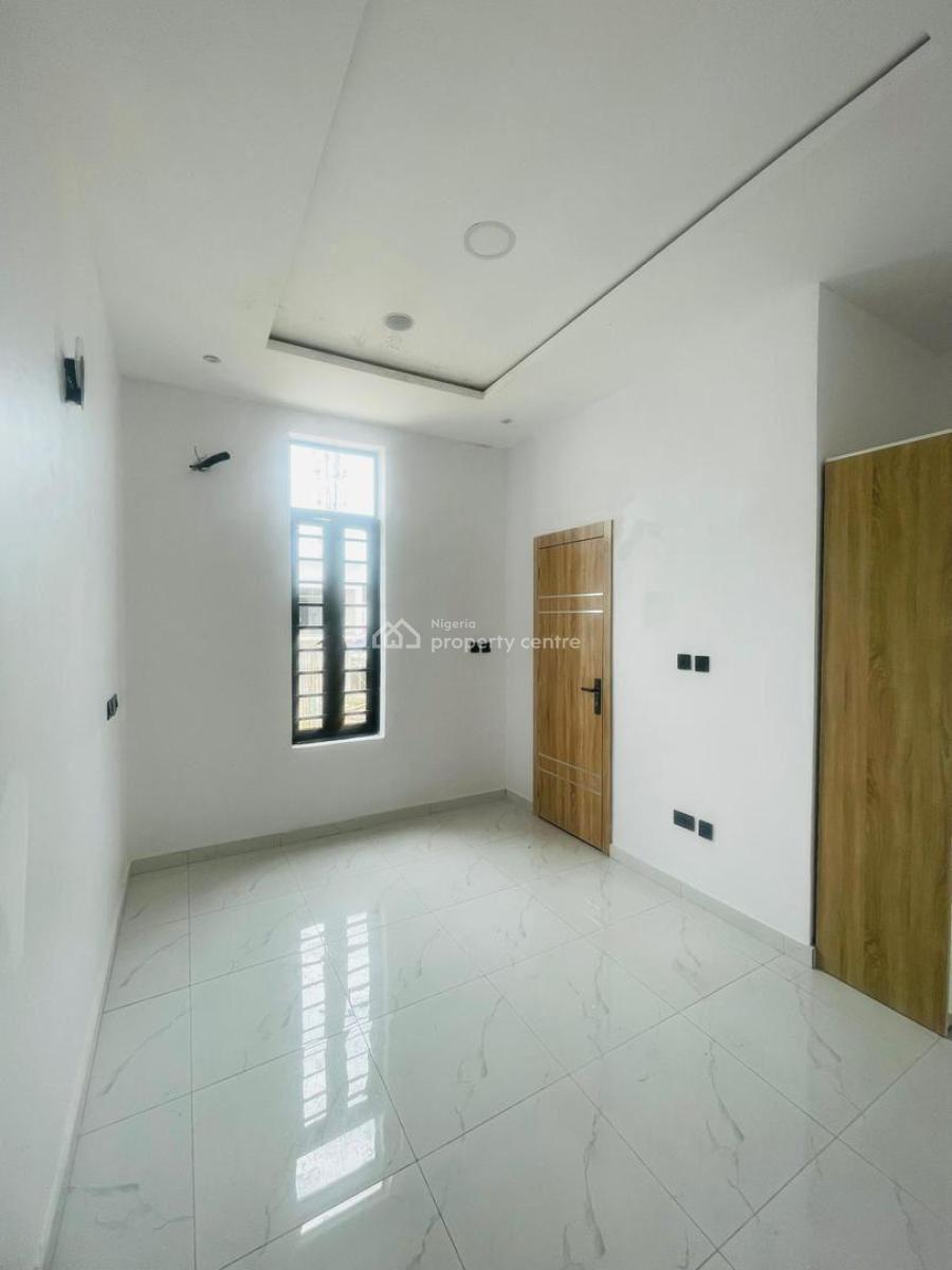 Supreme 3 Bedroom Terrace Duplex, Chevron, Lekki, Lagos, Terraced Duplex for Sale