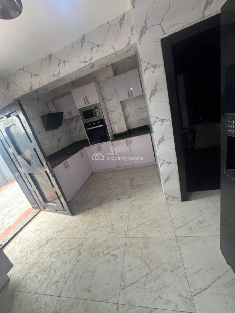 Self Compound Fully Furnished 4 Bedroom Duplex, Felele Ibadan, Ibadan, Oyo, Detached Duplex for Rent
