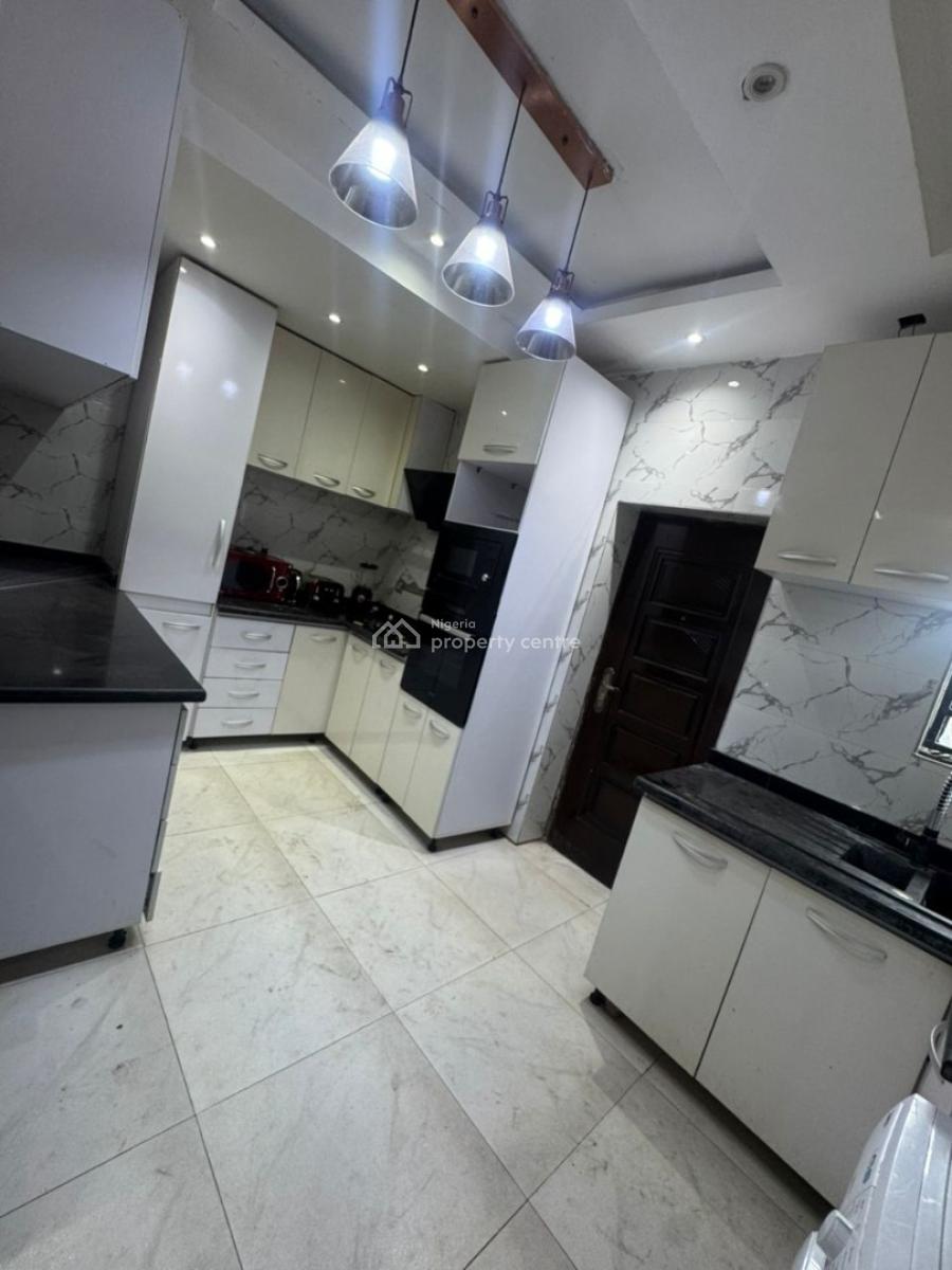 Self Compound Fully Furnished 4 Bedroom Duplex, Felele Ibadan, Ibadan, Oyo, Detached Duplex for Rent