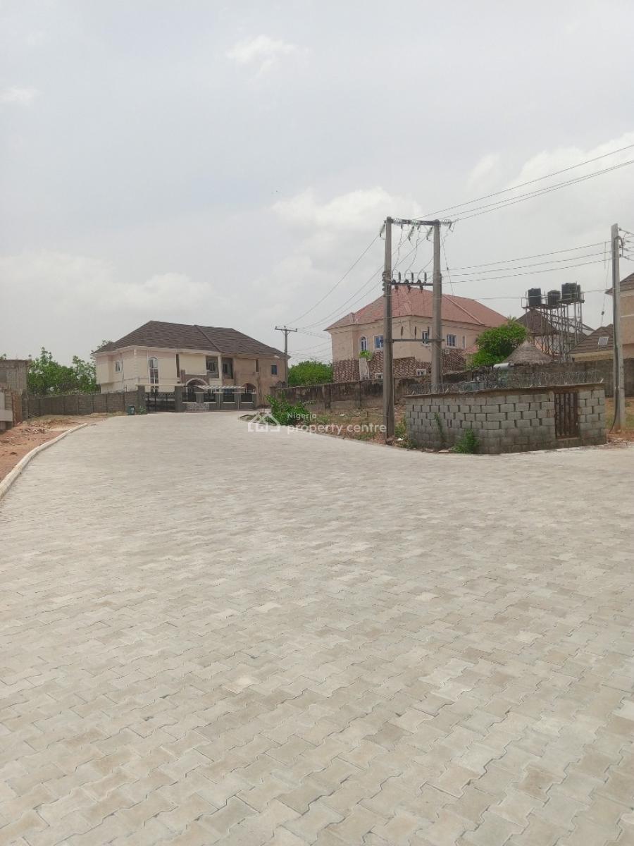 Very Sweet 700sqm Coner Piece Bungalow Land in a Well Planned Estate, Galadimawa, Abuja, Residential Land for Sale