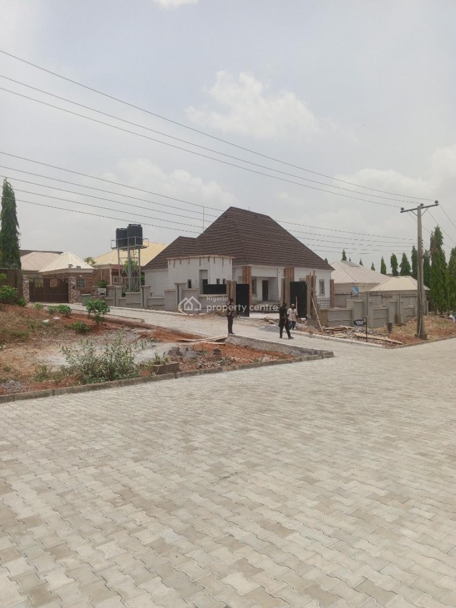 Very Sweet 700sqm Coner Piece Bungalow Land in a Well Planned Estate, Galadimawa, Abuja, Residential Land for Sale