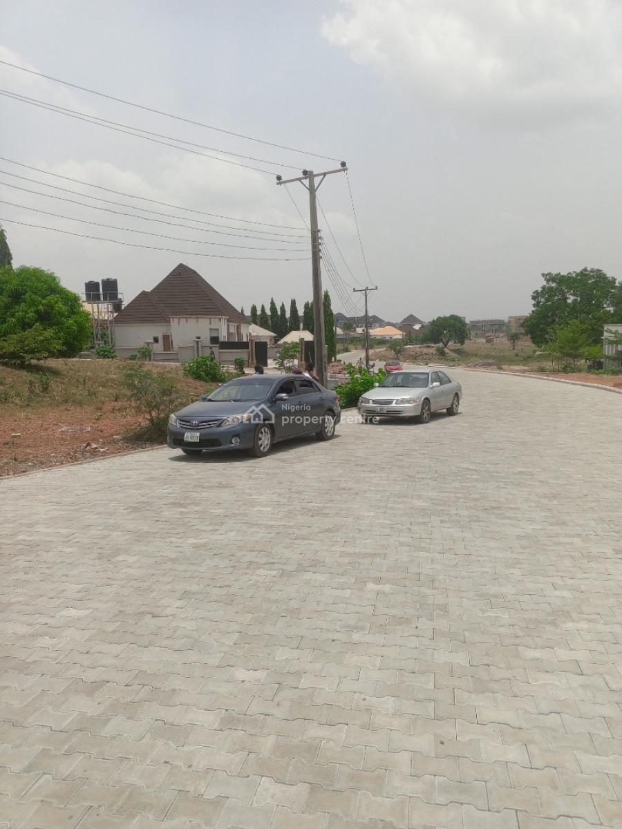 Very Sweet 700sqm Coner Piece Bungalow Land in a Well Planned Estate, Galadimawa, Abuja, Residential Land for Sale