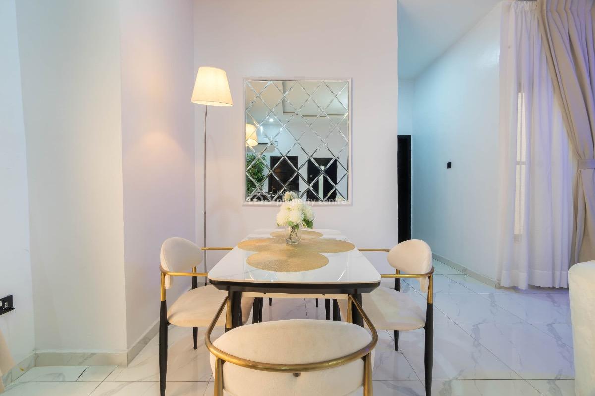 Luxury 2 Bedroom Apartment, Off Freedom Way, Lekki Phase 1, Lekki, Lagos, Flat / Apartment Short Let