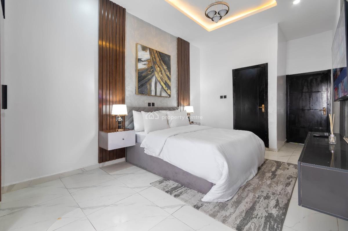Luxury 2 Bedroom Apartment, Off Freedom Way, Lekki Phase 1, Lekki, Lagos, Flat / Apartment Short Let
