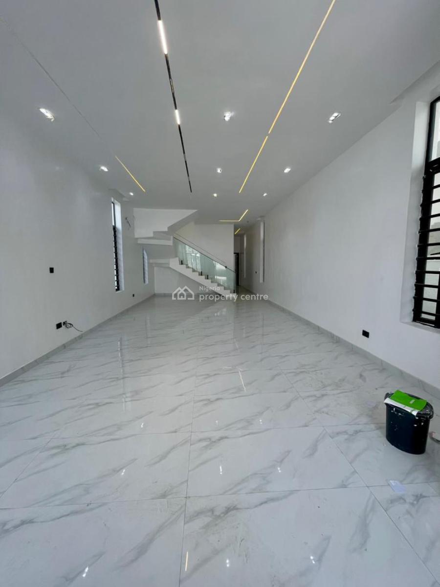 ️gorgeously Built 5 Bed Fully Detached Home️, Ikota, Lekki, Lagos, Detached Duplex for Rent