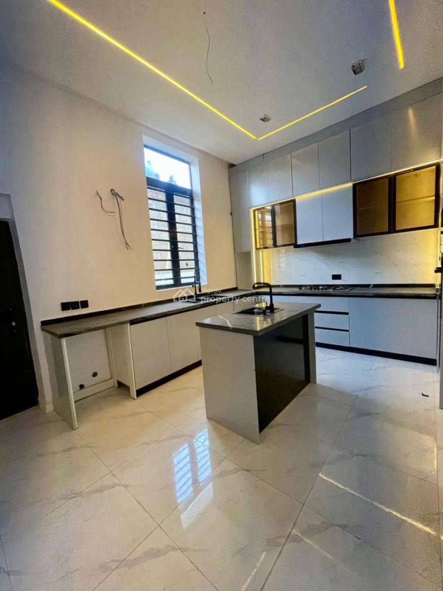 ️gorgeously Built 5 Bed Fully Detached Home️, Ikota, Lekki, Lagos, Detached Duplex for Rent