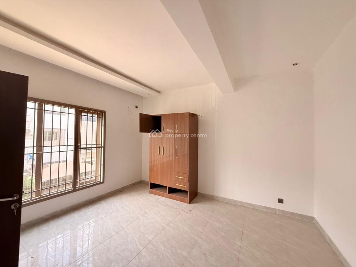 5bedroom Semidetached with Bq, Asokoro District, Abuja, Semi-detached Duplex for Rent