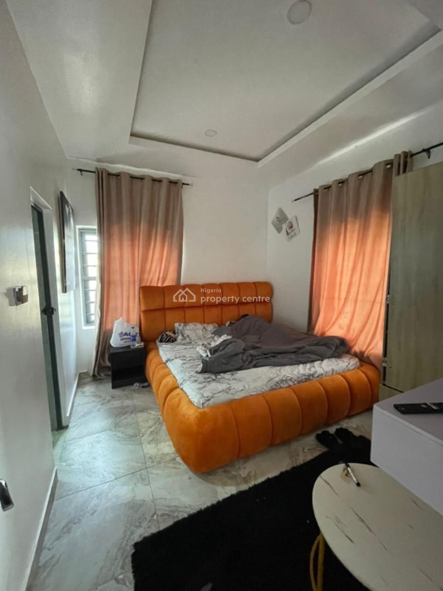 Shared a Apartment, Off Salem Ikate Elegushi Lekki Lagos, Ikate Elegushi, Lekki, Lagos, Self Contain (single Rooms) for Rent