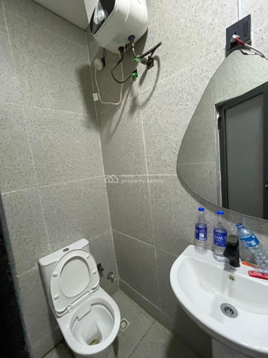 Shared a Apartment, Off Salem Ikate Elegushi Lekki Lagos, Ikate Elegushi, Lekki, Lagos, Self Contain (single Rooms) for Rent