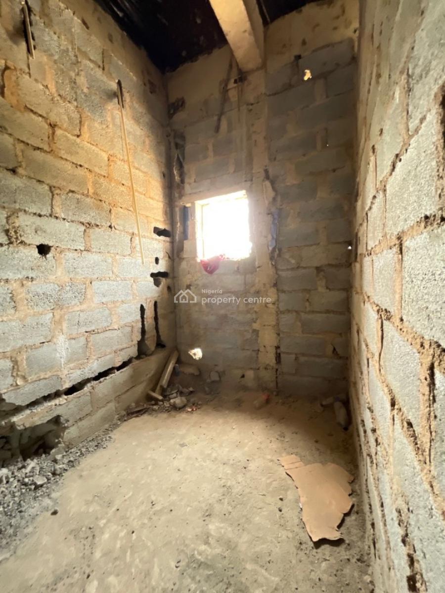 4 Beds + Bq  Terrace  Multi Family, Apo, Abuja, Terraced Duplex for Sale