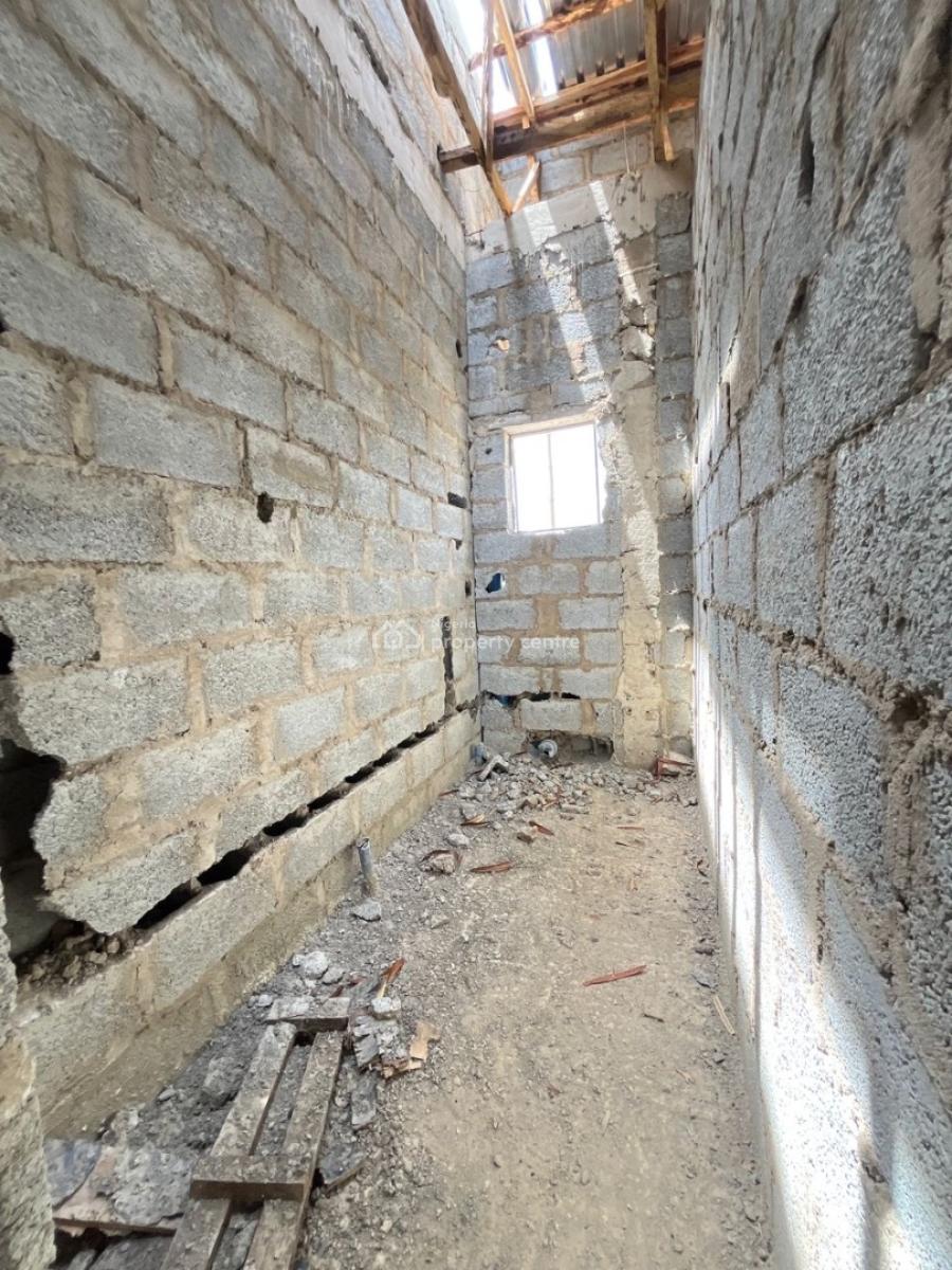 4 Beds + Bq  Terrace  Multi Family, Apo, Abuja, Terraced Duplex for Sale