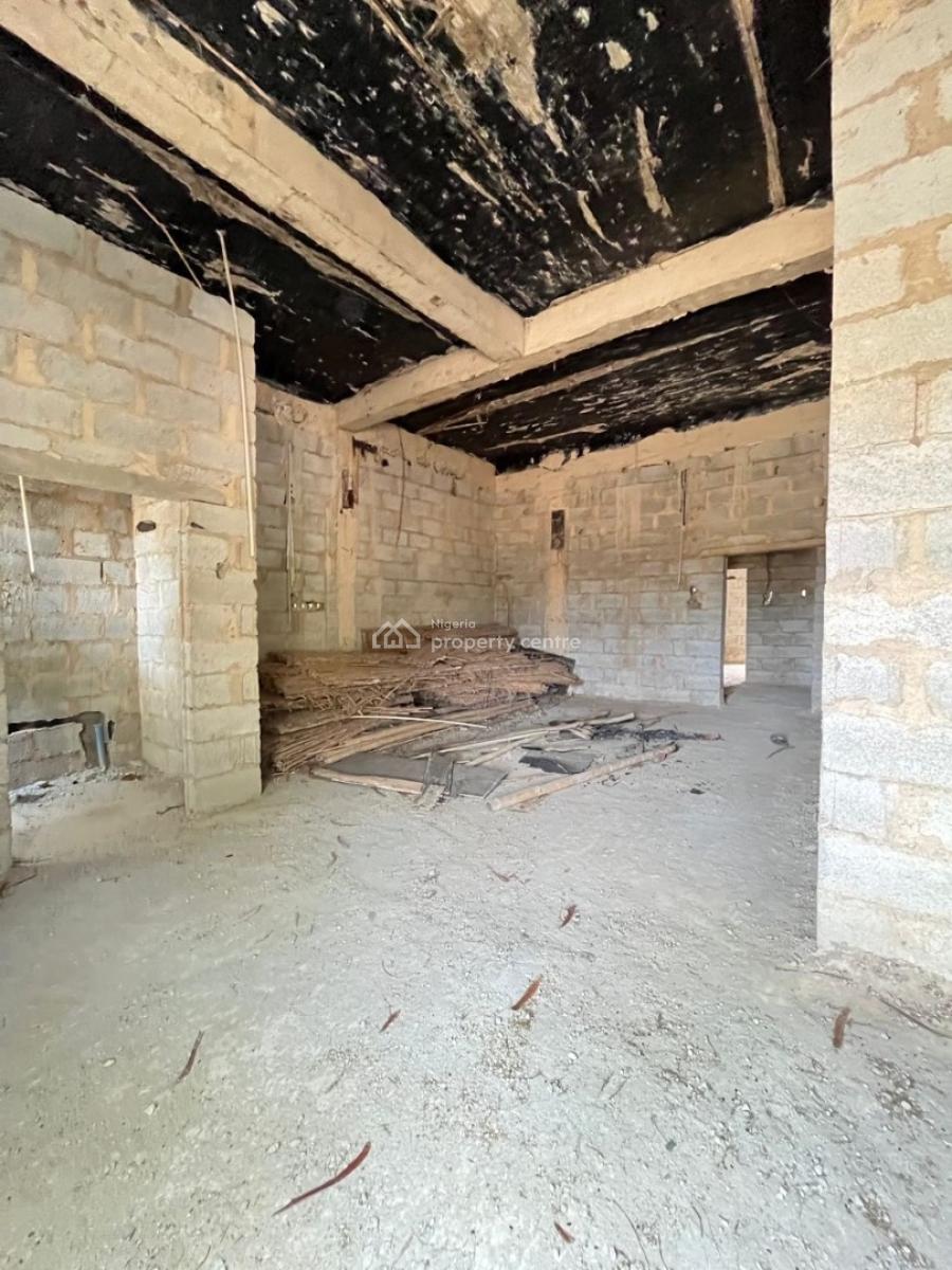 4 Beds + Bq  Terrace  Multi Family, Apo, Abuja, Terraced Duplex for Sale