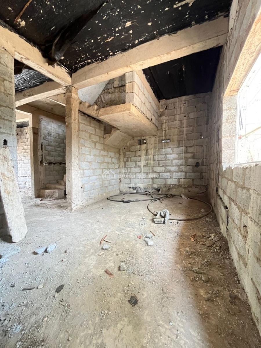 4 Beds + Bq  Terrace  Multi Family, Apo, Abuja, Terraced Duplex for Sale