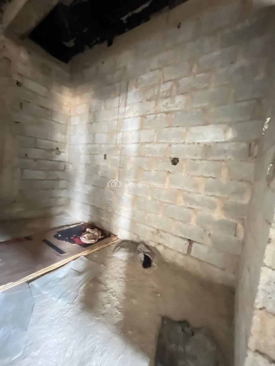 4 Beds + Bq  Terrace  Multi Family, Apo, Abuja, Terraced Duplex for Sale