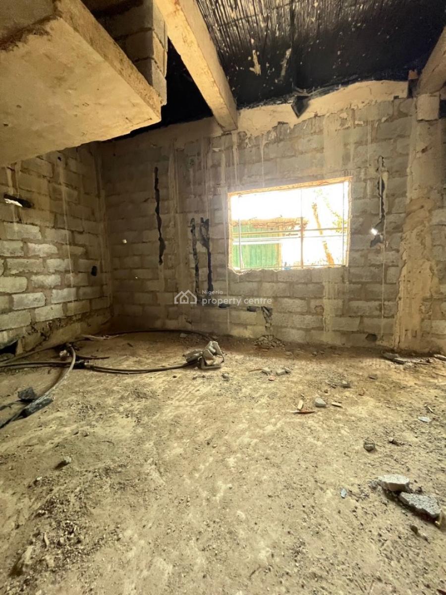 4 Beds + Bq  Terrace  Multi Family, Apo, Abuja, Terraced Duplex for Sale