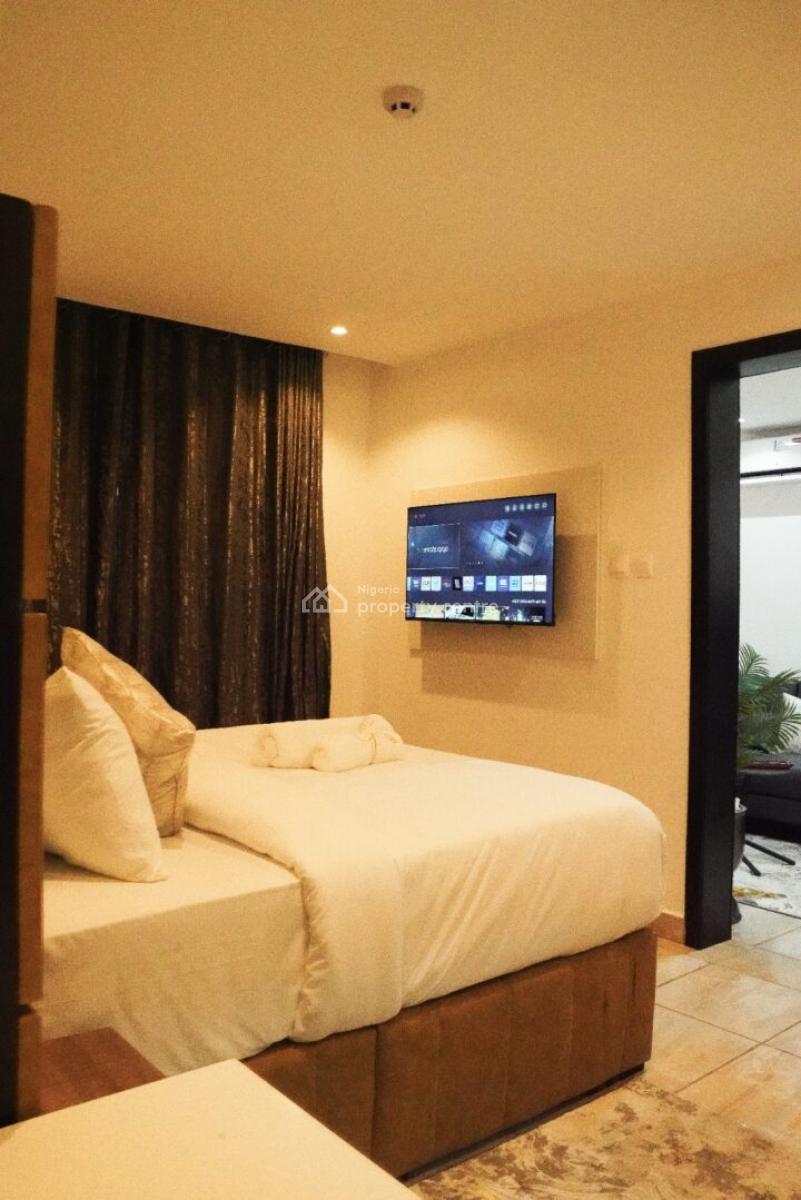 Luxury 1 Bedroom Apartment, Lekki Phase 1, Lekki, Lagos, Flat / Apartment Short Let