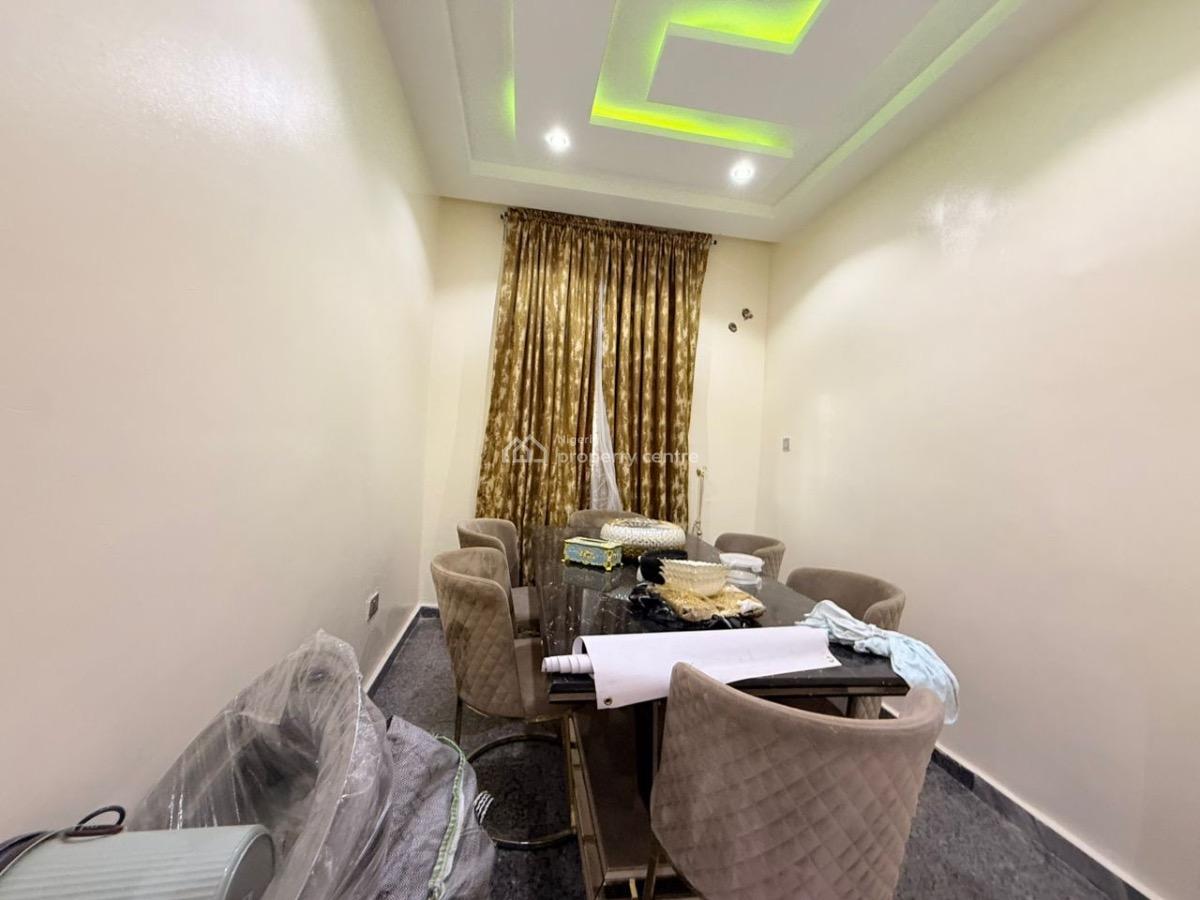 5bedroom Bungalow  2bedroom Guest Chalet, Life Camp, Abuja, Detached Bungalow for Sale