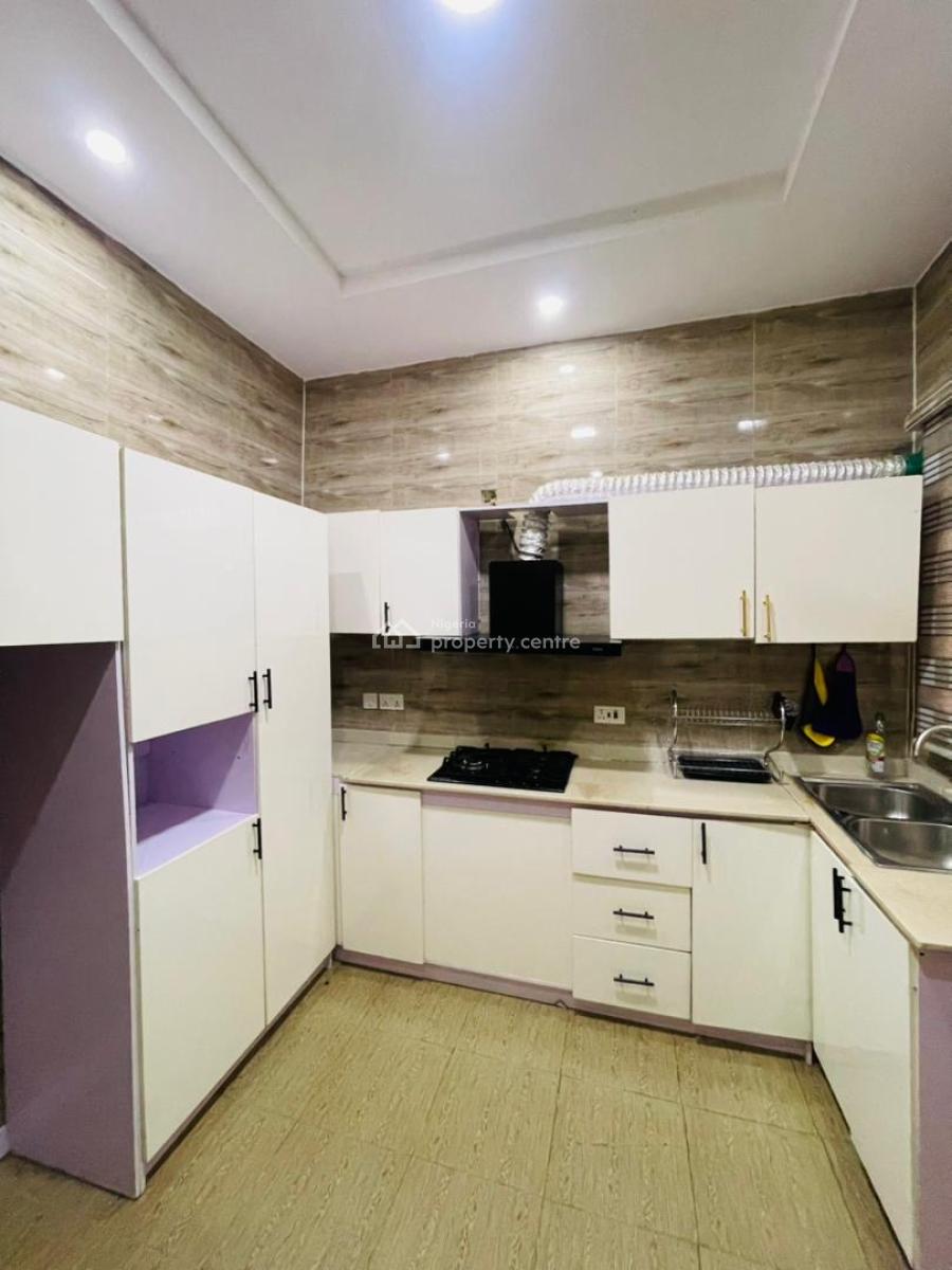 3-bedroom Terrace Detached Duplex, Ikota, Lekki, Lagos, Flat / Apartment for Rent