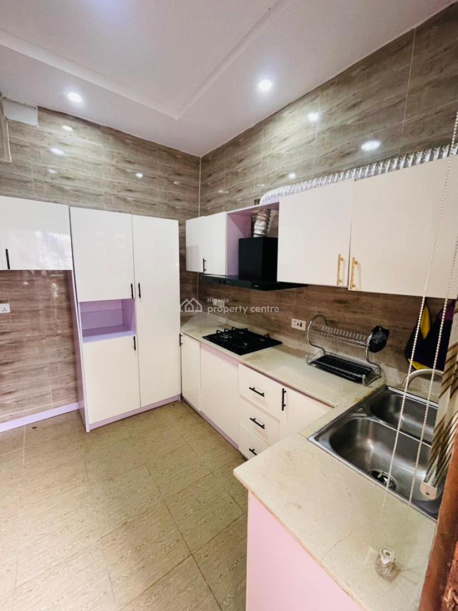 3-bedroom Terrace Detached Duplex, Ikota, Lekki, Lagos, Flat / Apartment for Rent