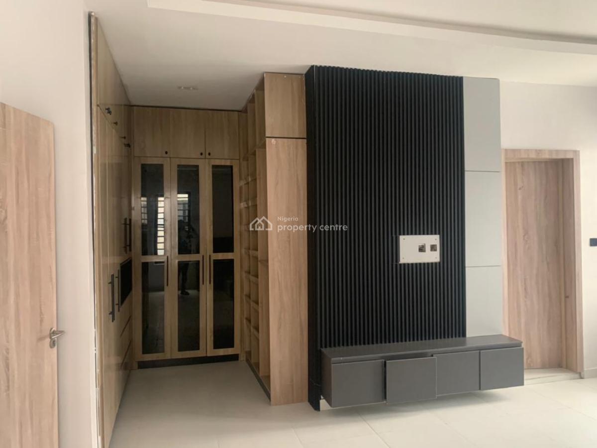 Lively 4 Bedroom with Bq, Harris Drive By Vgc, Lekki, Lagos, Semi-detached Duplex for Sale