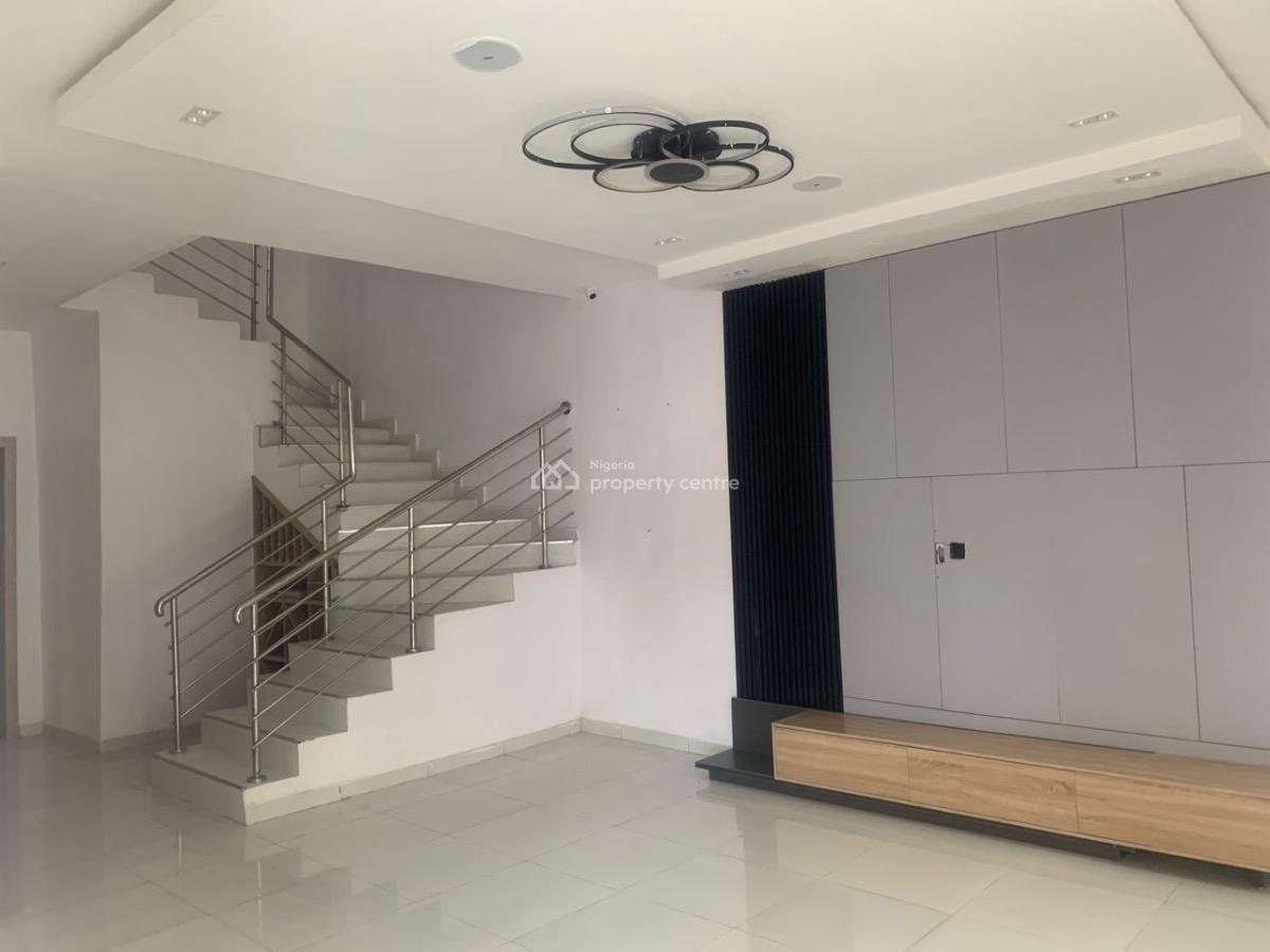 Lively 4 Bedroom with Bq, Harris Drive By Vgc, Lekki, Lagos, Semi-detached Duplex for Sale
