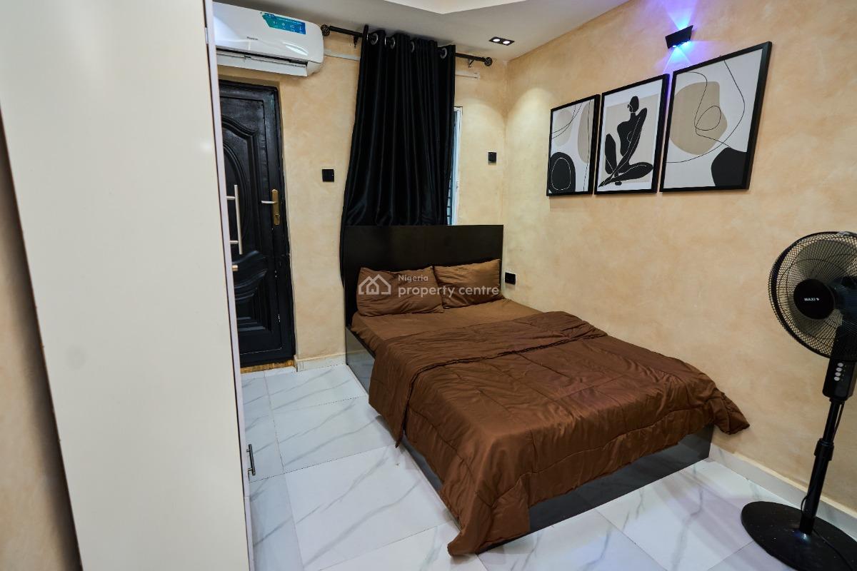 L&l Isimi Urban Studio Apartment, Layi Otegbade Street, Pedro, Gbagada, Lagos, Flat / Apartment Short Let