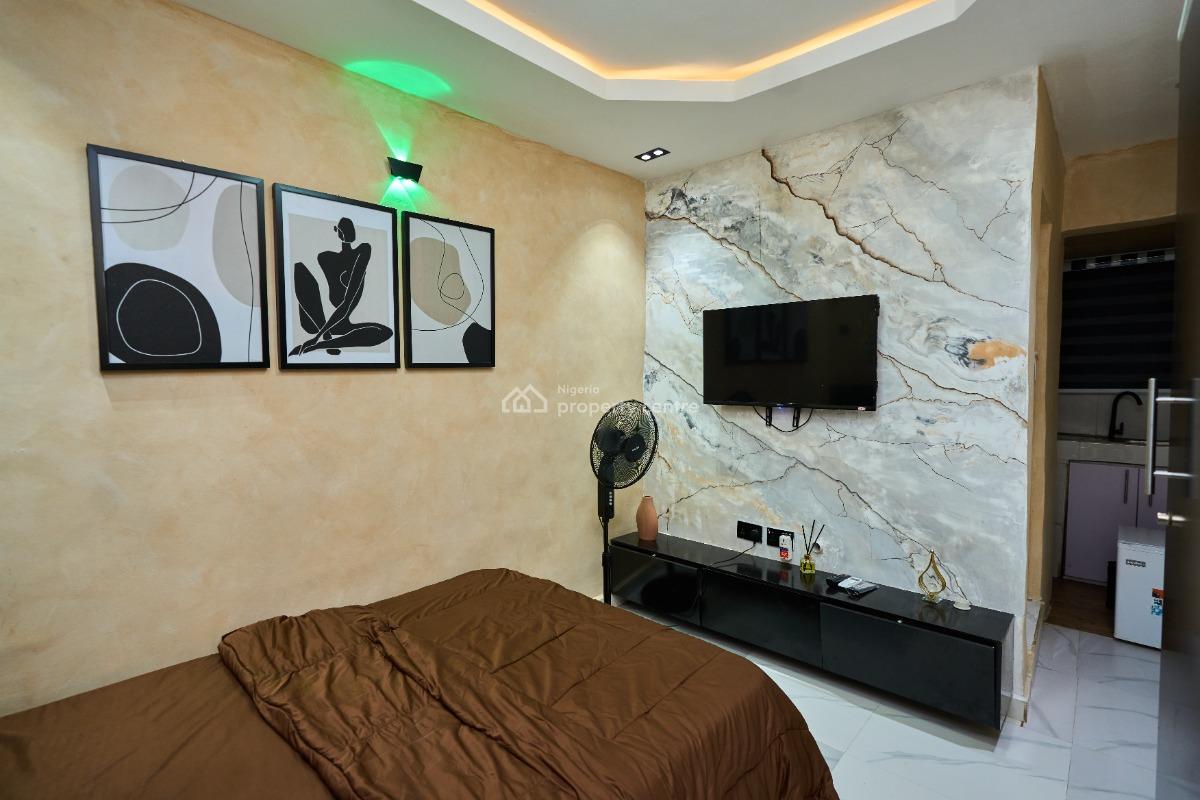 L&l Isimi Urban Studio Apartment, Layi Otegbade Street, Pedro, Gbagada, Lagos, Flat / Apartment Short Let