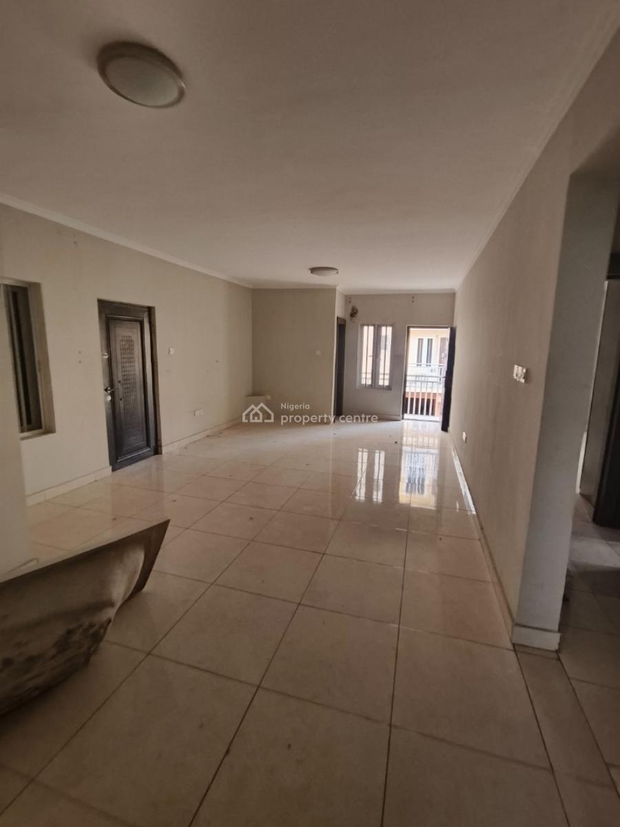 Decent 2bed Apartment, Oral Estate, Lekki, Lagos, Flat / Apartment for Rent