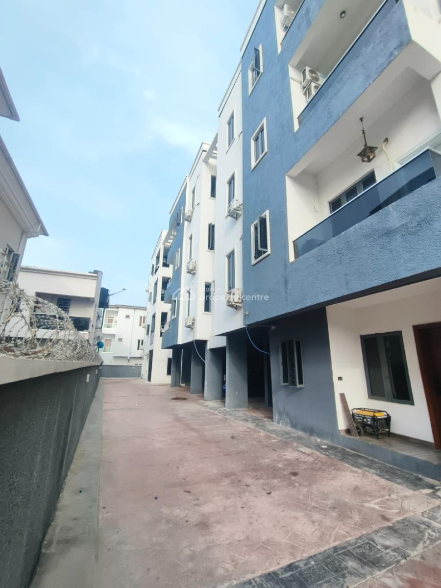 Sharp 2bed Apartment, Oral Estate, Lekki, Lagos, Flat / Apartment for Sale