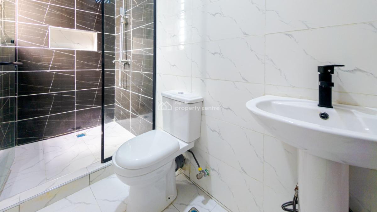 Luxury 2bedroom with Pool, Ps5 and Gym, Ologolo, Lekki, Lagos, Flat / Apartment Short Let