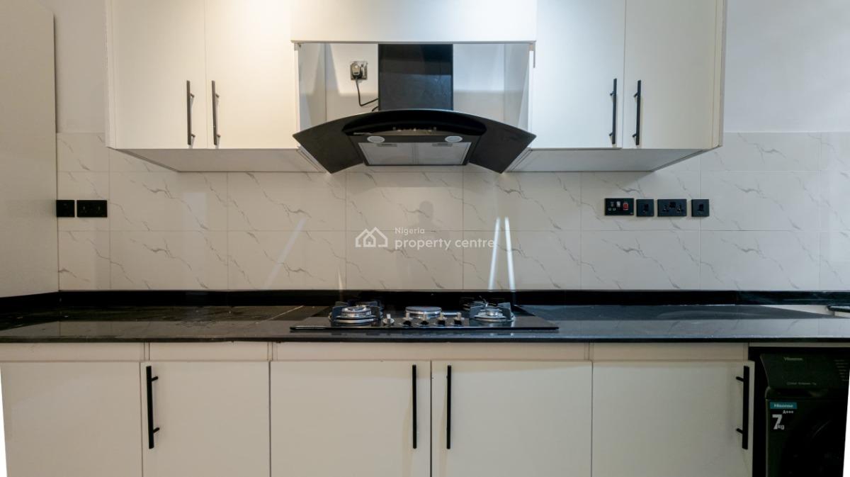 Luxury 2bedroom with Pool, Ps5 and Gym, Ologolo, Lekki, Lagos, Flat / Apartment Short Let