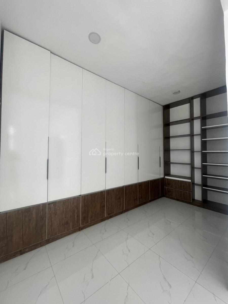 Aesthetically Pleasing 5 Bedroom Duplex with a Bq, Chevron, Lekki, Lagos, Detached Duplex for Sale