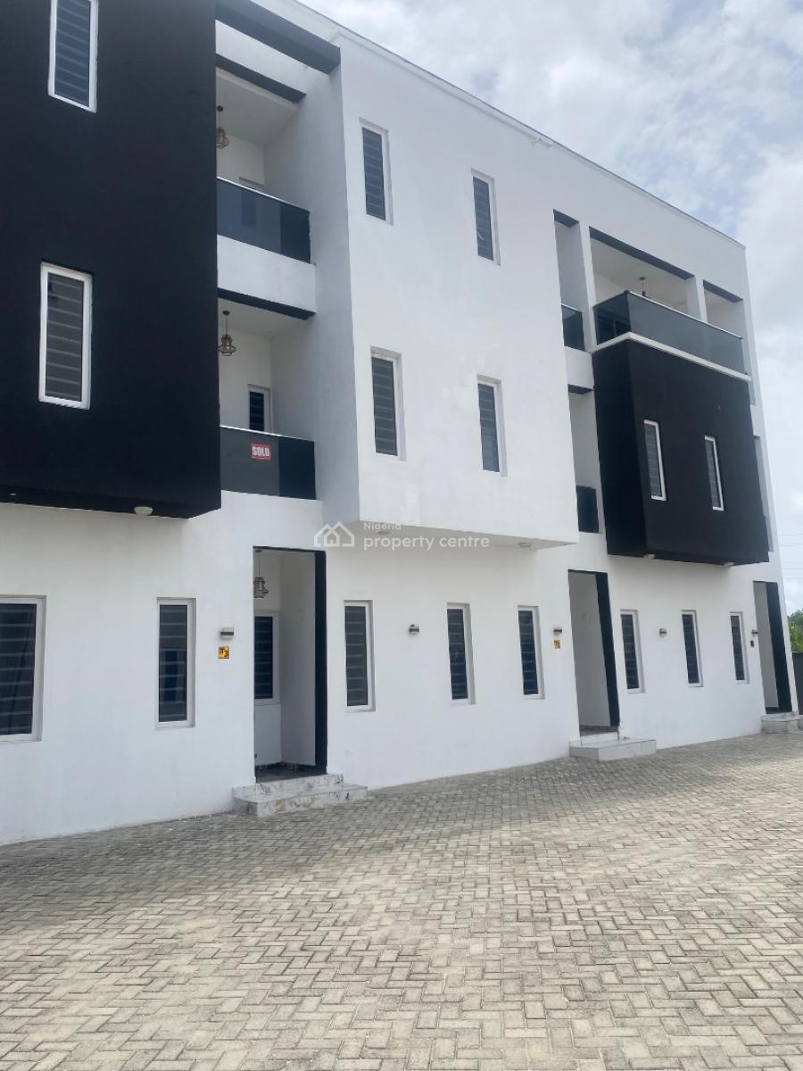 3 Bed Townhouse Duplex on 2 Floors, Mobil Road  Before Under Bridge, Ajah, Lagos, Terraced Duplex for Sale