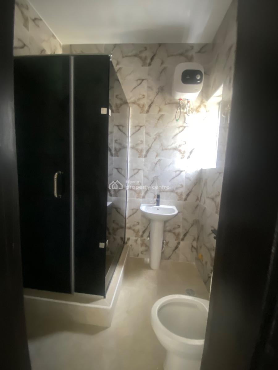 3 Bed Townhouse Duplex on 2 Floors, Mobil Road  Before Under Bridge, Ajah, Lagos, Terraced Duplex for Sale