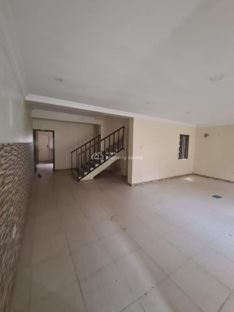 a Serviced  4 Bedroom  Terrace Duplex with a Room Bq, Lekki Phase 1, Lekki, Lagos, Terraced Duplex for Rent