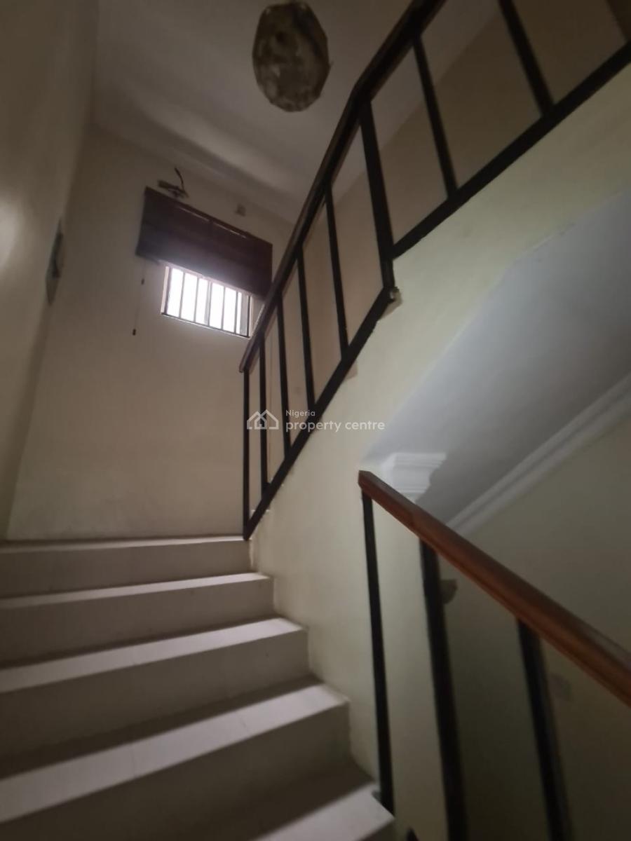 a Serviced  4 Bedroom  Terrace Duplex with a Room Bq, Lekki Phase 1, Lekki, Lagos, Terraced Duplex for Rent