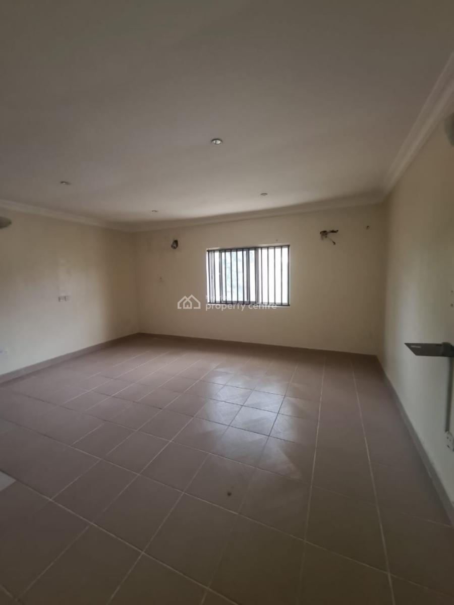 a Serviced  4 Bedroom  Terrace Duplex with a Room Bq, Lekki Phase 1, Lekki, Lagos, Terraced Duplex for Rent