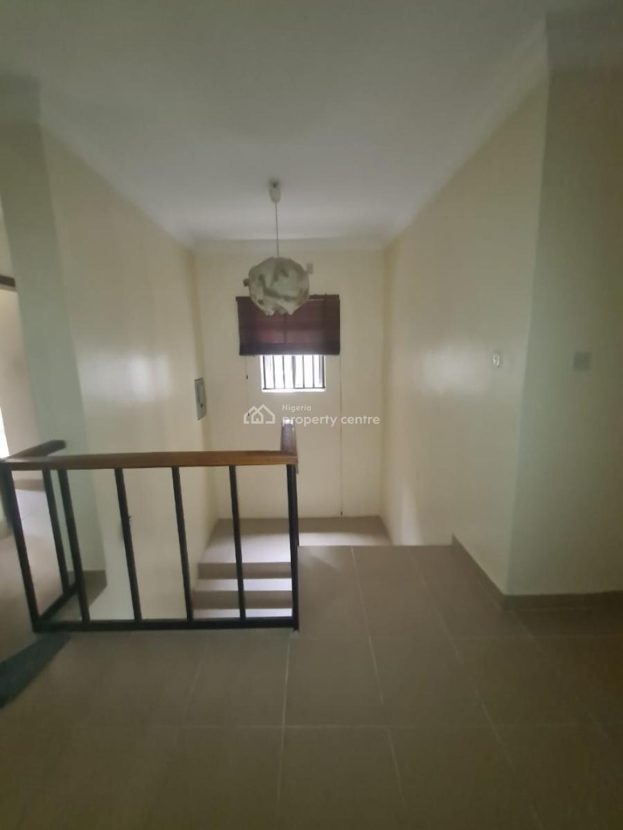 a Serviced  4 Bedroom  Terrace Duplex with a Room Bq, Lekki Phase 1, Lekki, Lagos, Terraced Duplex for Rent