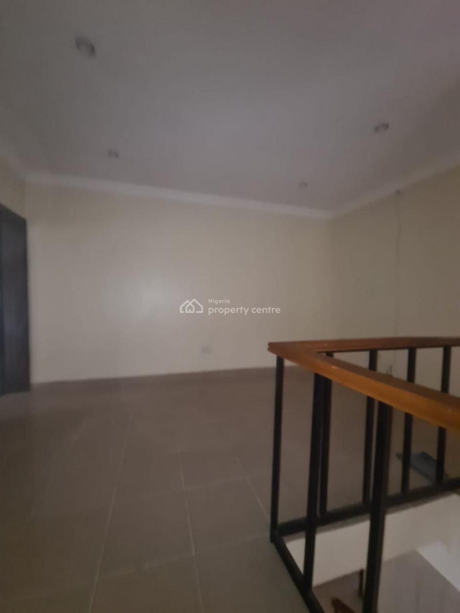 a Serviced  4 Bedroom  Terrace Duplex with a Room Bq, Lekki Phase 1, Lekki, Lagos, Terraced Duplex for Rent