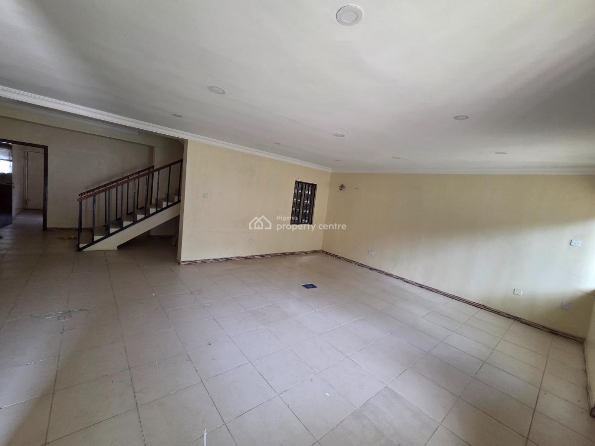 a Serviced  4 Bedroom  Terrace Duplex with a Room Bq, Lekki Phase 1, Lekki, Lagos, Terraced Duplex for Rent