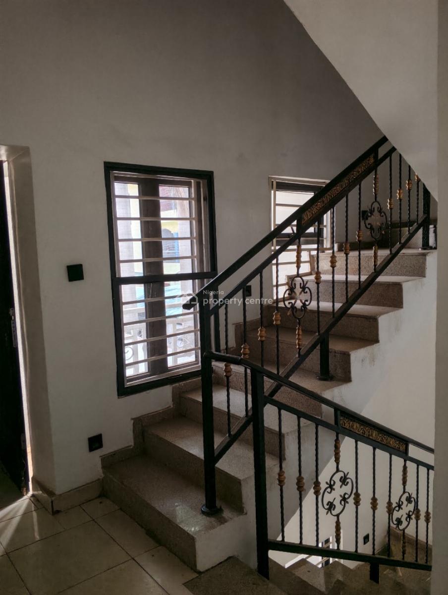 4 Bedrooms Terraced Duplex with Bq, Legislators Quarters, Apo, Abuja, Terraced Duplex for Sale