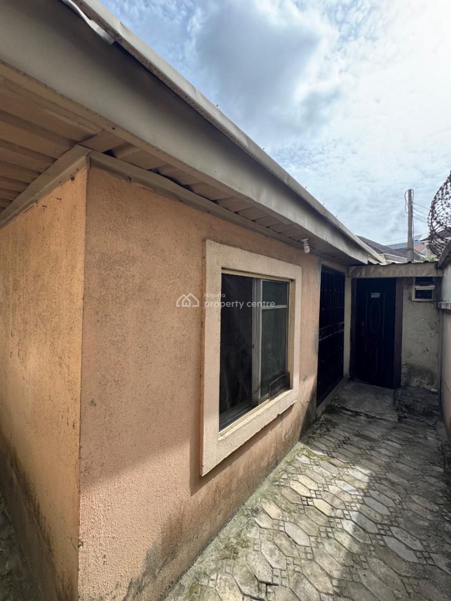Miniflat, Chevy View Estate, Lekki Expressway, Lekki, Lagos, Mini Flat (room and Parlour) for Rent