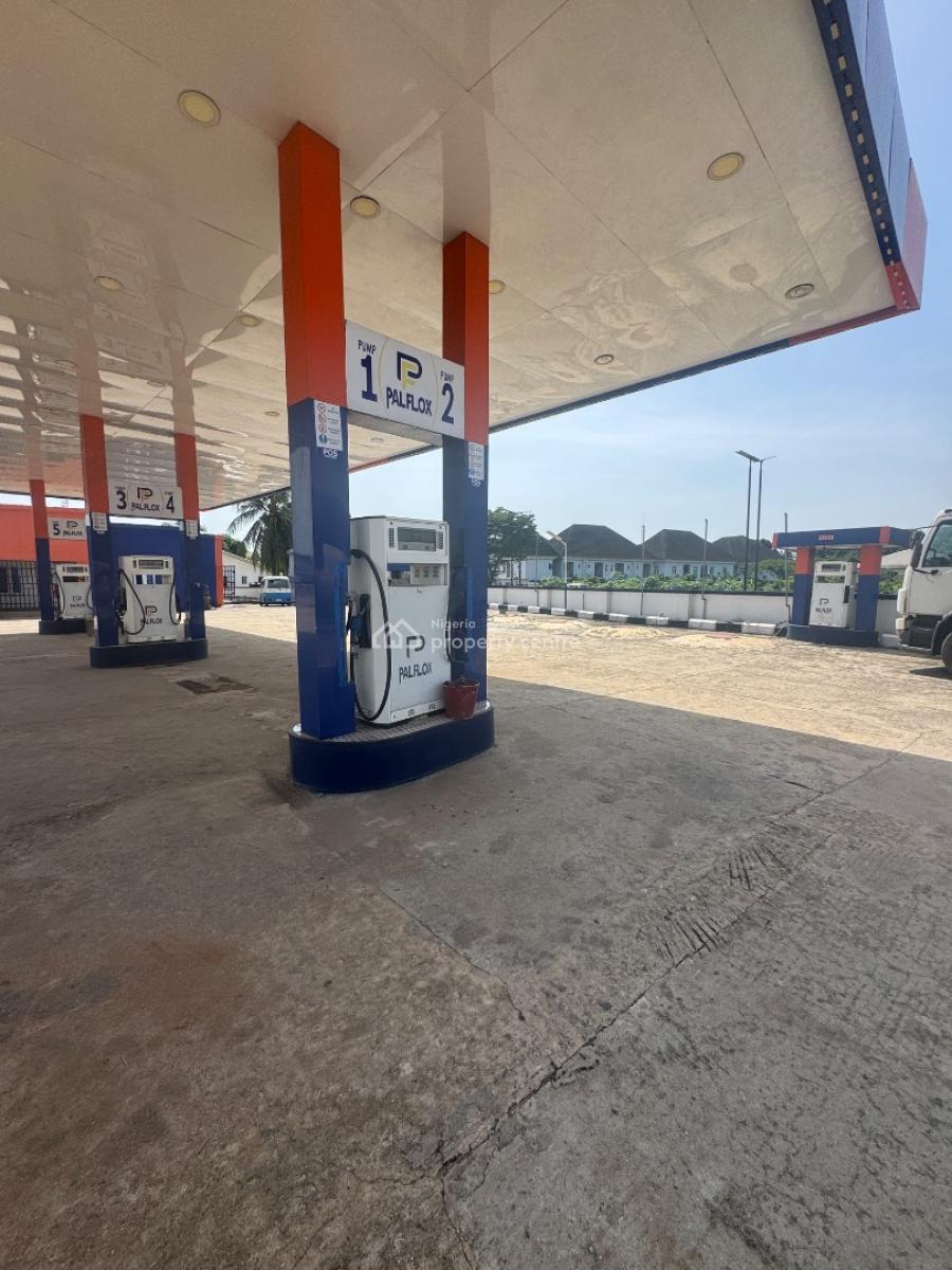Filling Station 8 Pumps, New Owerri, Owerri Municipal, Imo, Commercial Property for Sale